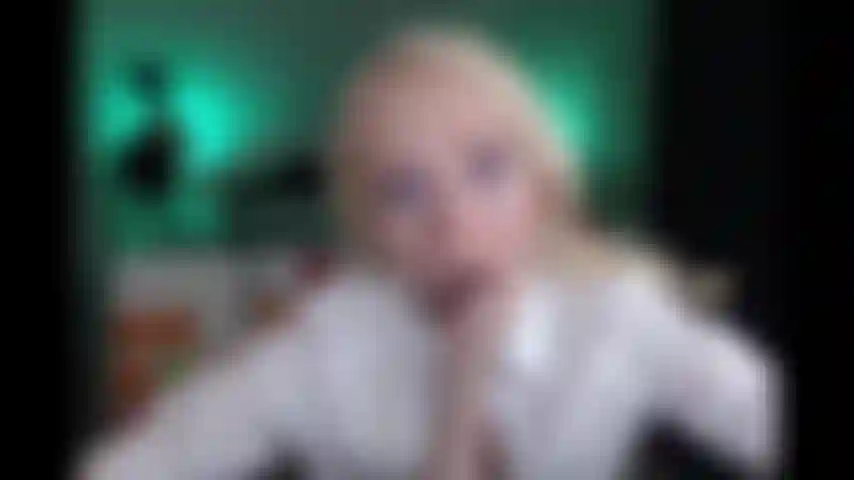 Escupe en la cara, escupe fetiche.