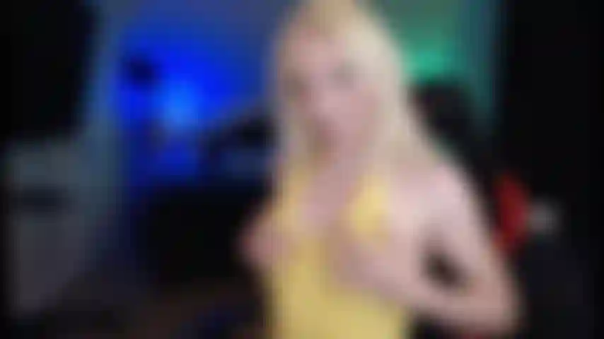 Madrastra bj hardcore arcadas y escupir.