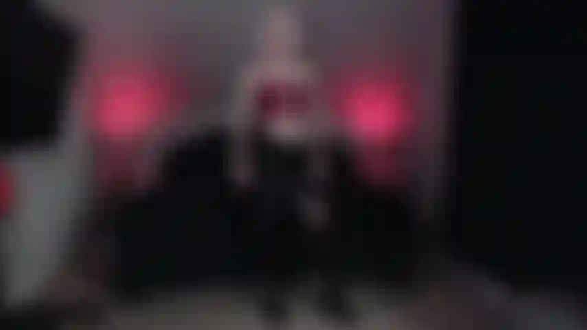 Mistress deja que subby la sirva y ama la bbc.