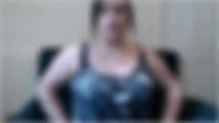 Mira tu cara de idiota, mírala y verás lo jodidamente ridículo que te ves!