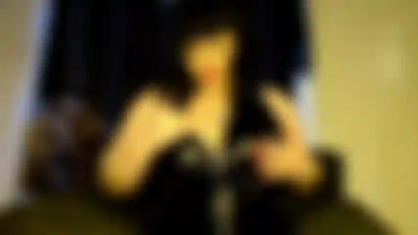 Mis tetas son mejores.