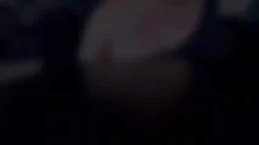 Débil para las uñas al rojo vivo.