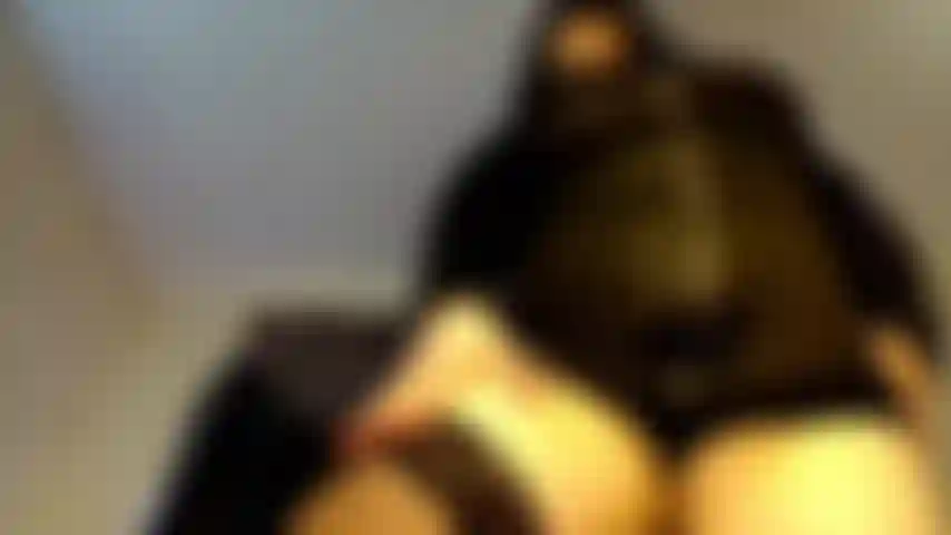 Upskirt pervertida castigada.