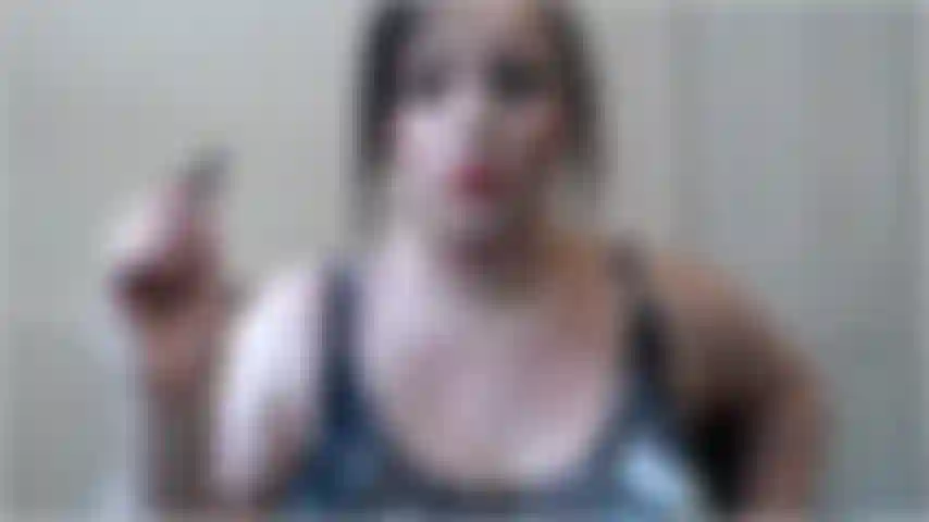 Caricia a tus afirmaciones - me adoras. Quieres pertenecerme. Quieres ser controlada por mí todos los días. Cada vez que piensas en mí, se te pone la polla dura.