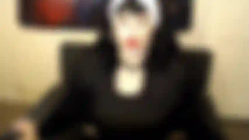 En deuda por tus pecados.