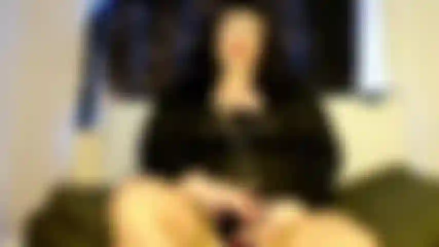 Zumbido de tres filos.