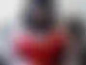 Por lo que las restricciones de encierro están comenzando a disminuir y eso significa que ustedes, muchachos, se aventurarán a salir nuevamente. Pero no sin tu mascarilla. Pero un pervertido como tú no necesita ningún antifaz viejo...