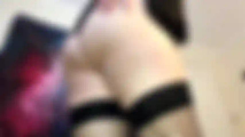 Adora mi culo consagrado.