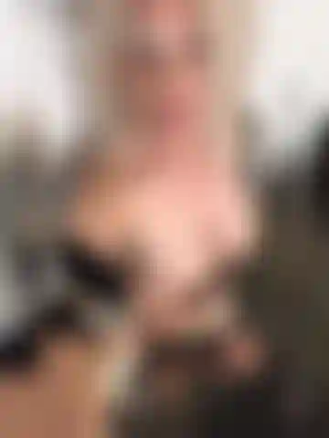 Posando para la cámara.