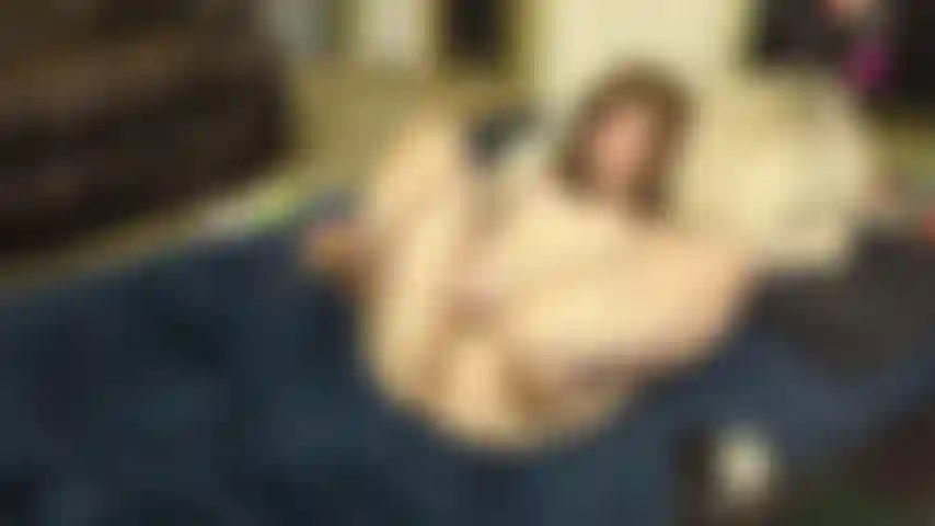 Tranquilo acariciando el orgasmo- sshhhh.