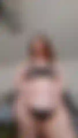 Hermoso video de agonía hecho a medida para fan.