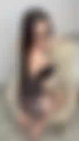 Look how passionately I spank myself on the butt.