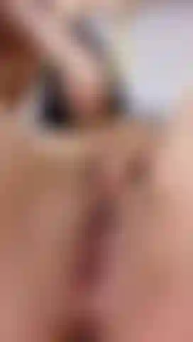 Dildo frotando mi coño.