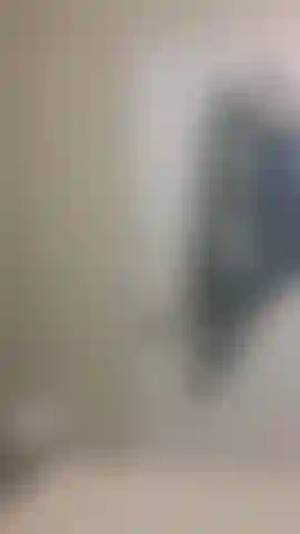 Justo secándome después de mi ducha, ¿quieres ver?