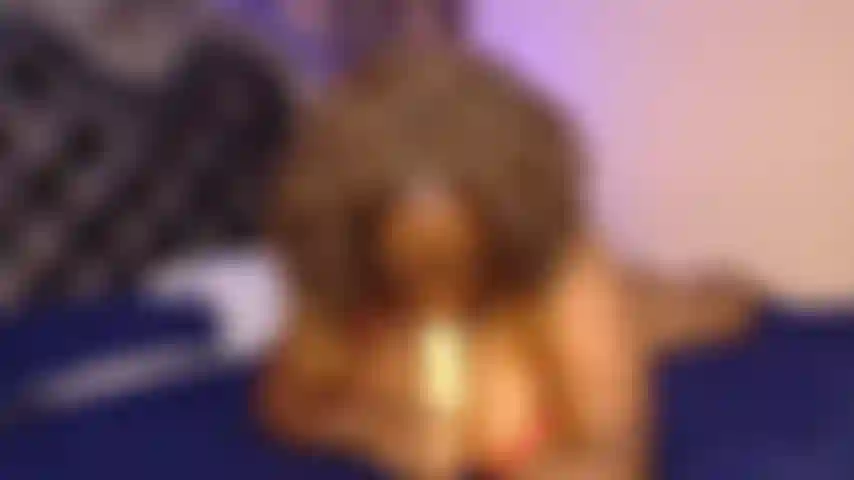 Chupándote la polla pov.