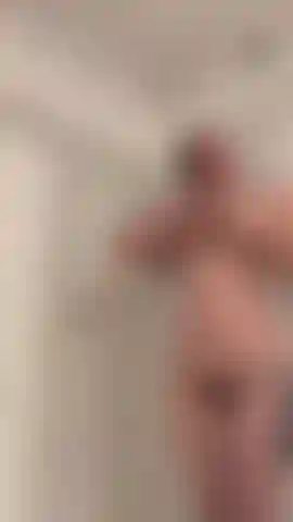 Mi lindo coño necesita tu lengua.
