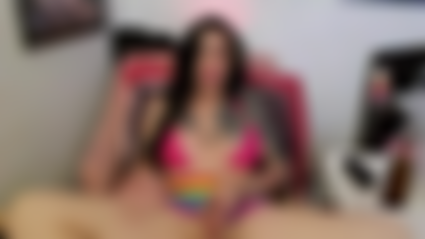 La polla de TransAgera es acariciable.