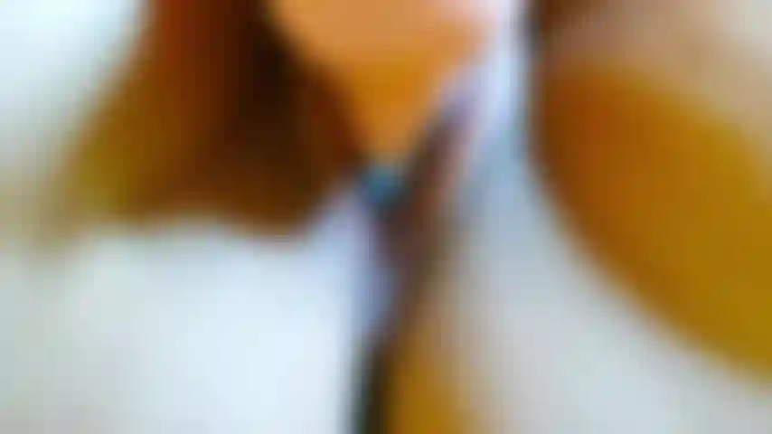 Full Pussy Play - Up Close