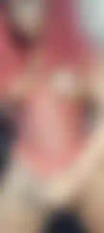 Jugando con mi polla dura como una roca.