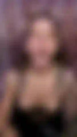 Mamada descuidada, chupando como una guarra.