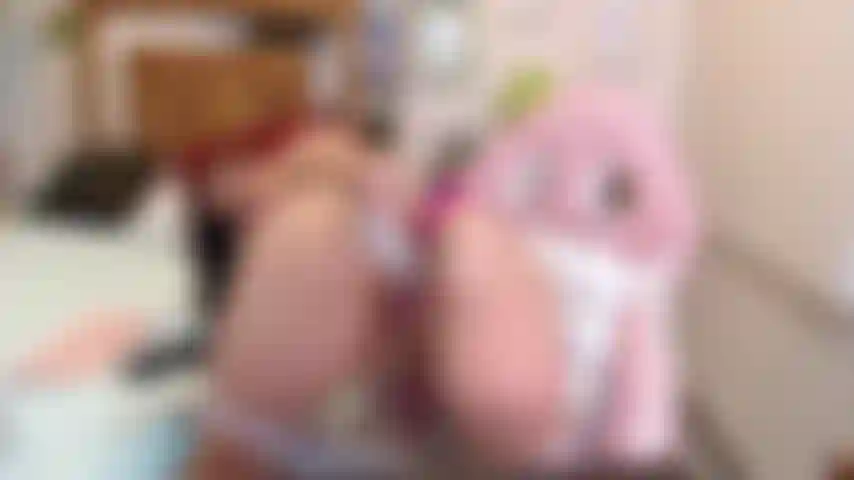 Ropa interior en mi coño!!