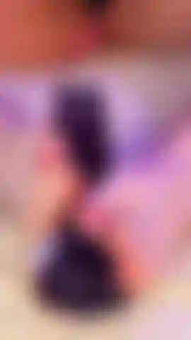 ¿Te gusta lo que hago con mis pies? Como me gustaria tu leche.