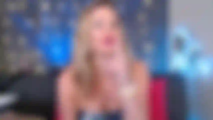 Madrastra pilla a su hijastro y le hace comer el coño y recibir creampie.