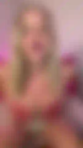 Mirame chupar y follar un consolador bbc.