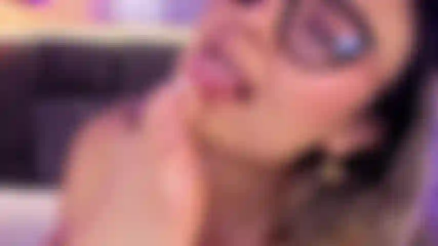 Sucking my delicious foot 👣