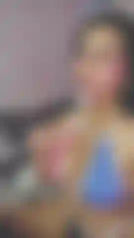 Te tengo una buena mamada ¿quieres verla?