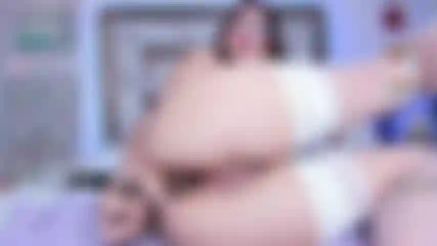 Lo meto en el culo y lo pruebo.