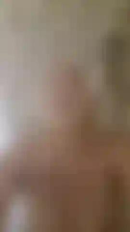 Ducha ardiente y mojada conmigo.