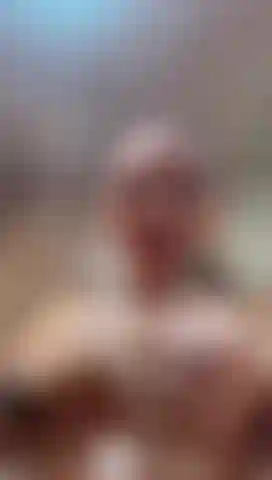 Go ahead and shower with me, I'm so hot