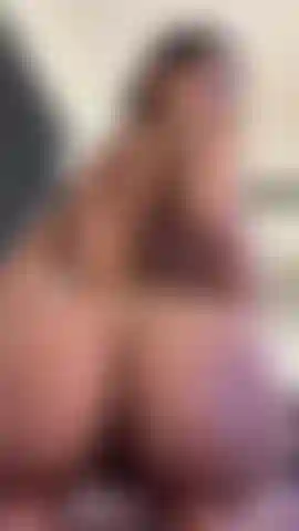 Reversed cowgirl tease, ass shake and fingers in pussy 🤤