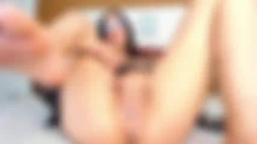 You turn me on, put your fingers in my pussy