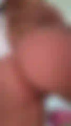 Cremosa en todo mi cuerpo bronceado.