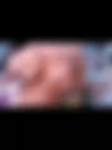 Escupe en mis grandes tetas.