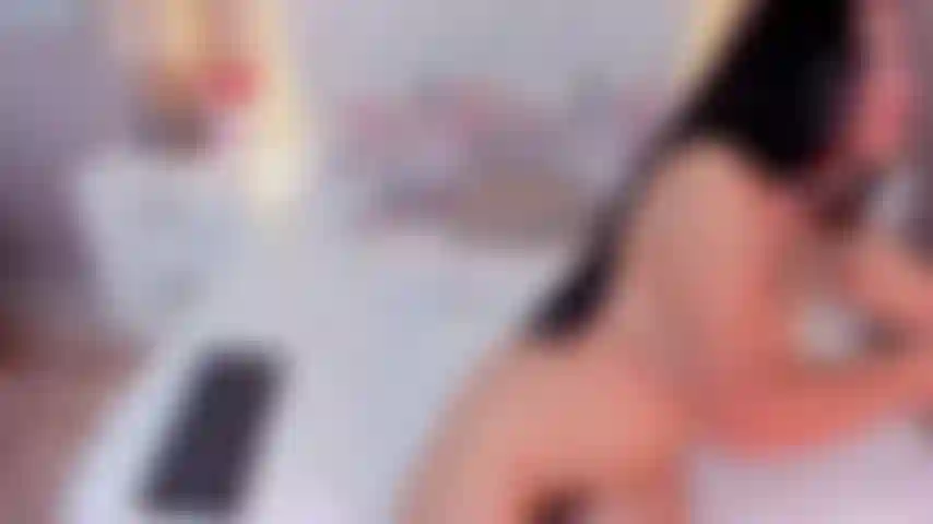 Me pone cada vez más cachonda sólo de pensar en mirarme.