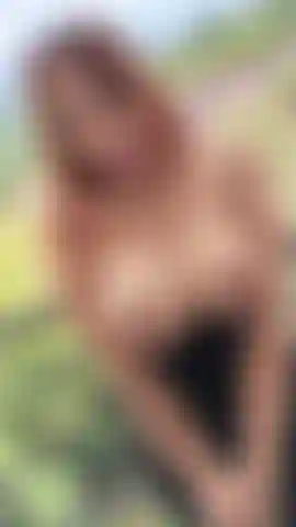 I'm back babies, I hope you like the surprise I prepared for you.