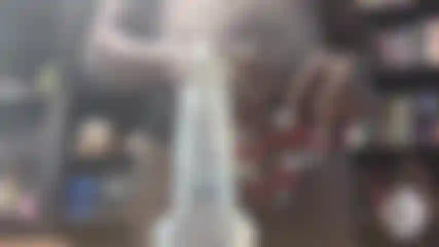 Princesa monta tu polla.