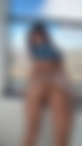 Culo perfecto rebotando.