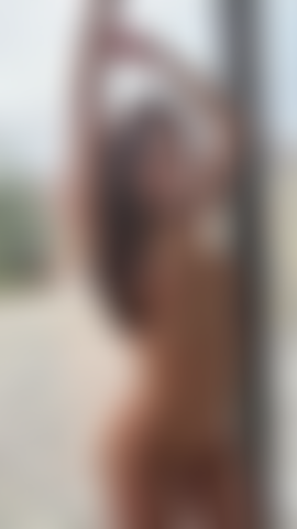 Burlándome de ti demasiado.