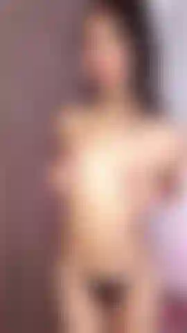 No exaggeration, just attitude, rhythm, and that irresistible mix of innocence and mischief that leaves you wanting more.