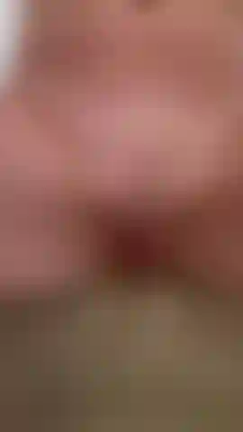 Juega con mis labios, nena.
