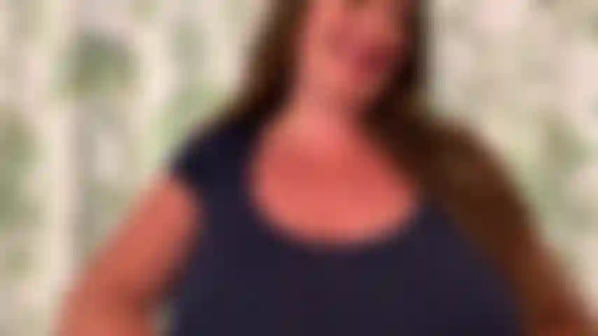 Adoración del ombligo embarazada.