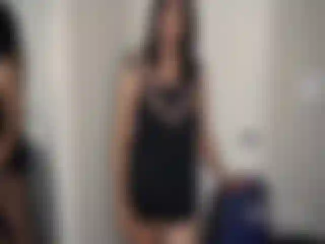 Prima hermanastra ninfómana loca por el sexo.