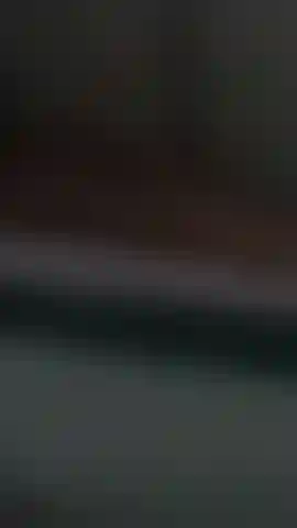 Me pillaste chupándole la polla a alguien en la ducha.