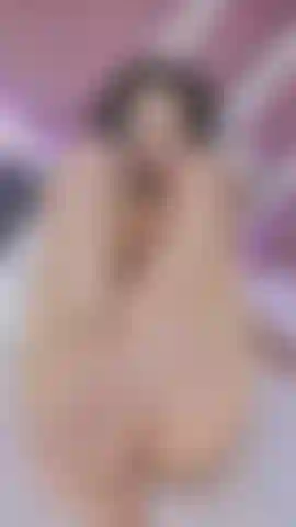 ¿Quieres entrar en mi apretado y húmedo coño?