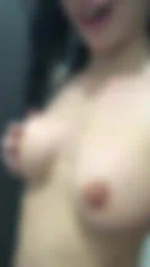 Navega por mi cuerpo saliendo de la ducha.