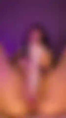 Video de follada con consolador largo.